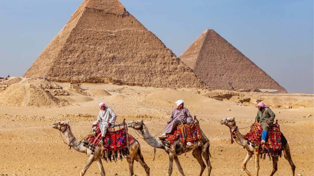 Los 10 destinos más buscados en Google por los españoles 1 viaje a Egipto y Oriente Próximo