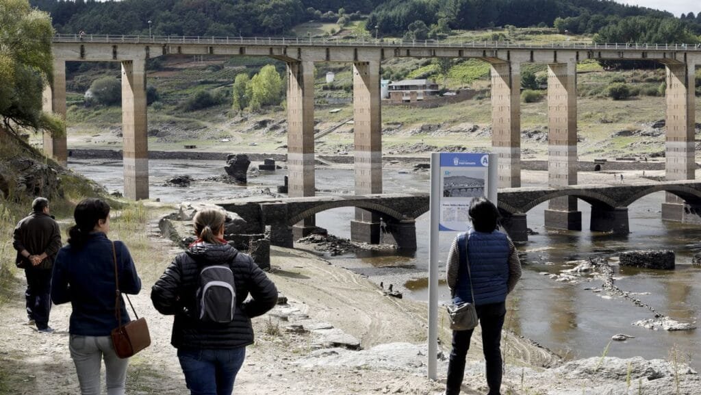 Viajes de Aventura y Senderismo para Solteros: Una Experiencia Única 5 L17S7012